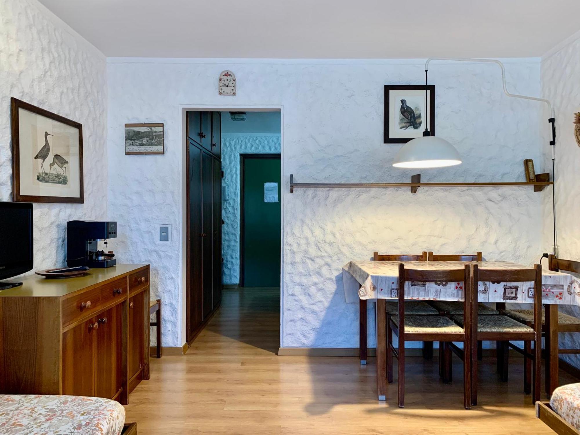 Bilocale Nardis 6 Apartment Madonna di Campiglio Luaran gambar
